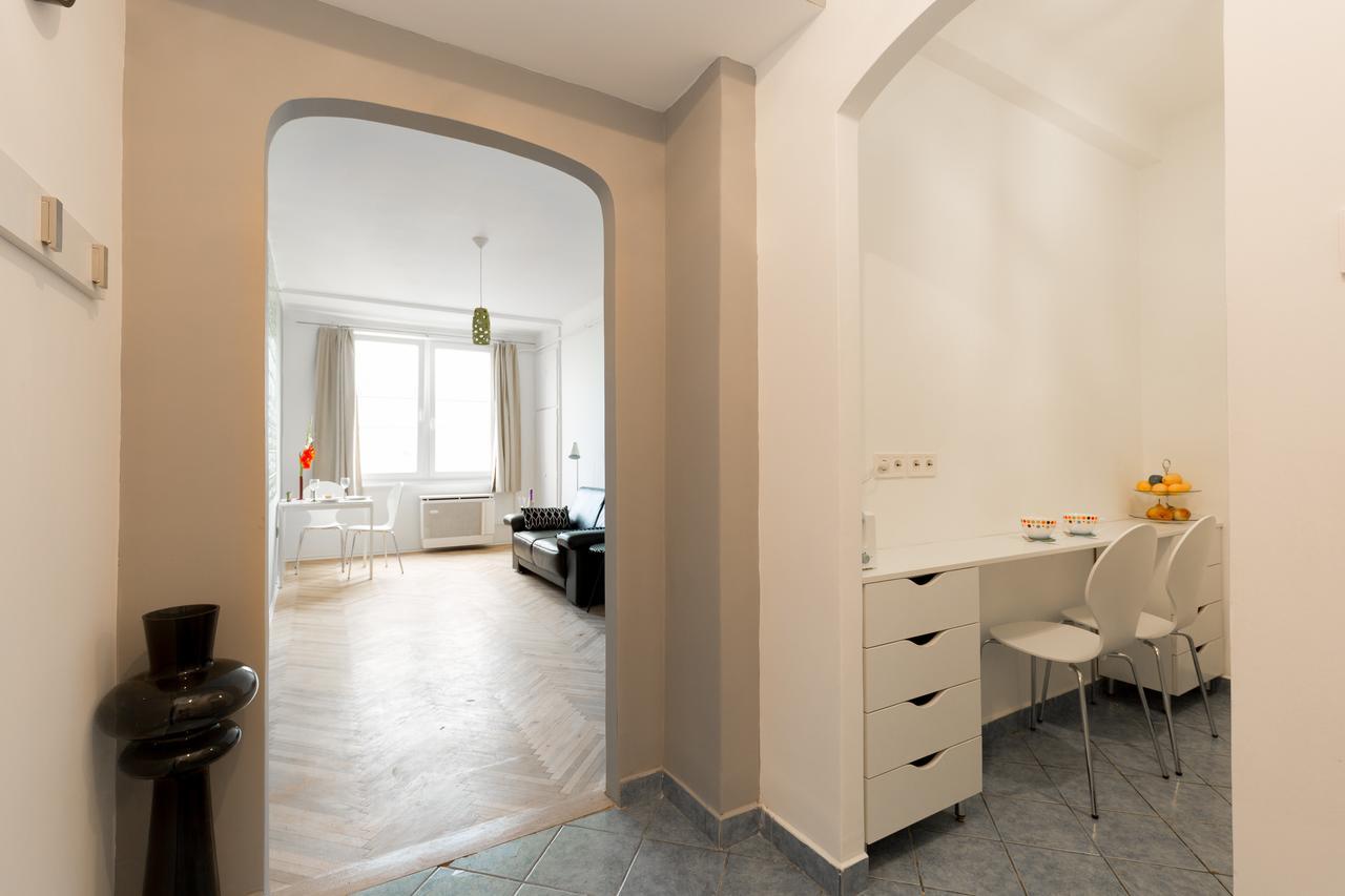 Pamka Place Appartement Boedapest Buitenkant foto